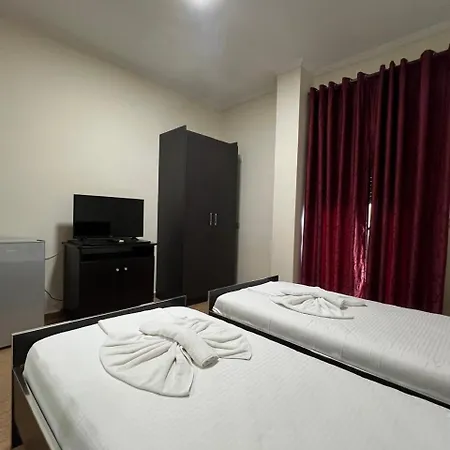 Silvio Otel Fier