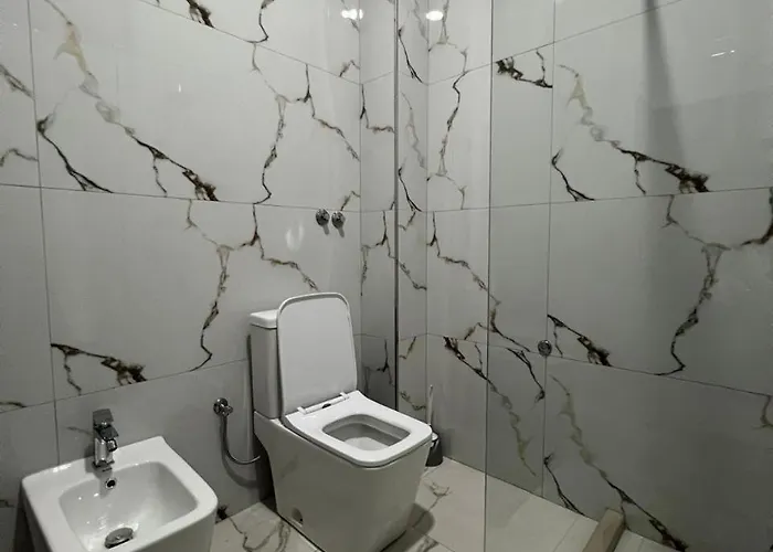 Silvio Szálloda Fier